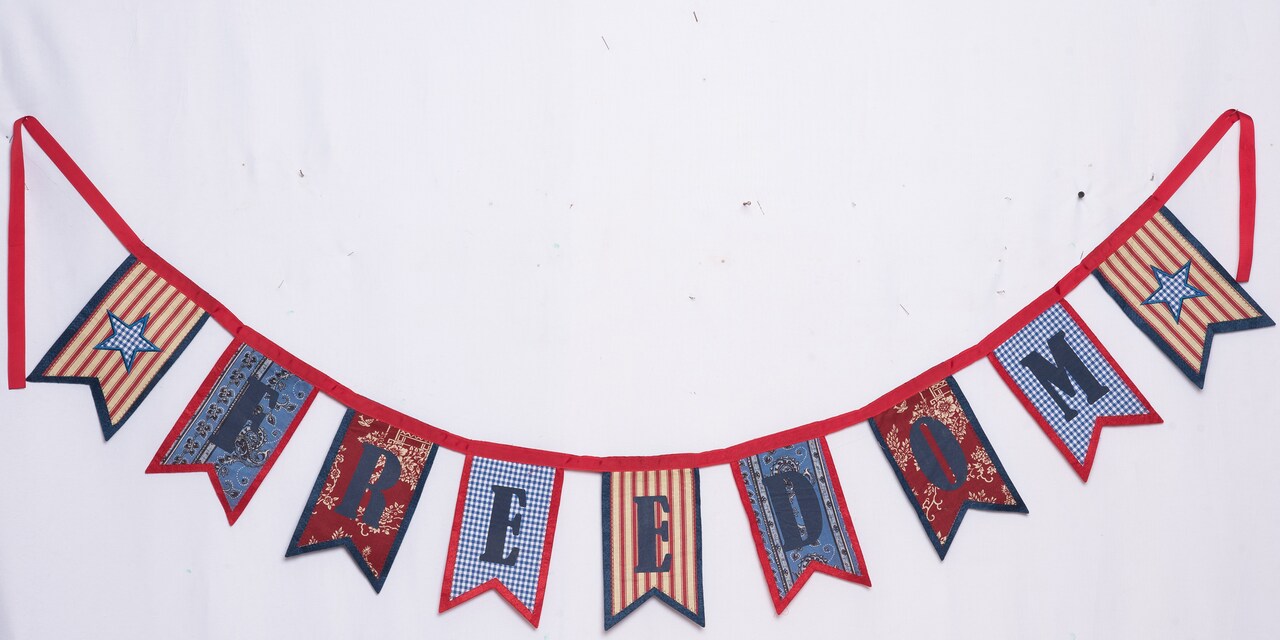 57" Freedom Garland Patriotic U.S.A. Fourth of July Memorial Day Labor Day Cookout Liberty Decorative Decor